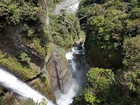 De El Pailon del diablo waterval