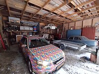 Garage met oud spul