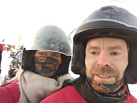 Op de snowscooter
