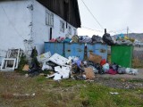 This is how you get rid of your trash....;)