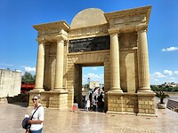 Romaanse poort.
