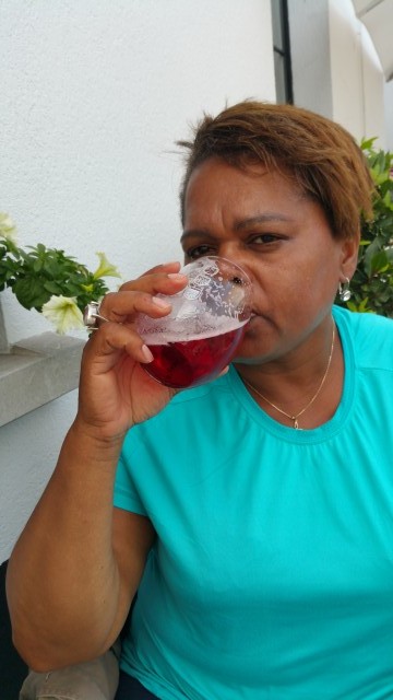 Aan het bier