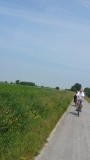 Deze aardige meneer fietste een stukje met ons mee