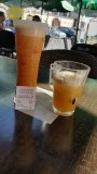Ik heb een fruitcocktail besteld en krijg het in 2 glazen