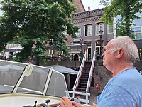 De gespannen kapitein