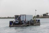 Met de boot de grens over naar Senegal