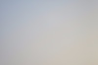 Bij het uit de kano stappen in het water gevallen met m'n fototoestel om mijn nek.
