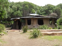 Nagebouwd "dorpshuis" van de aboriginals