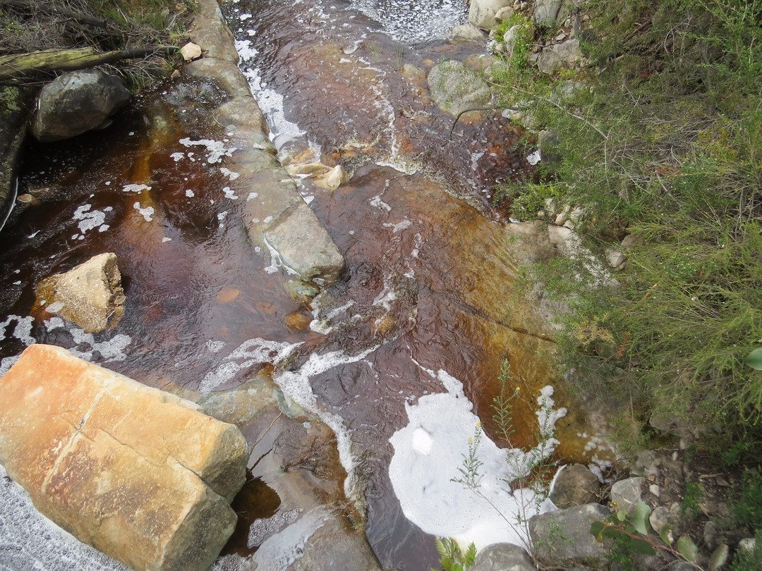 Roestig water