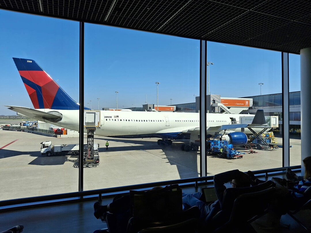 Op Schiphol