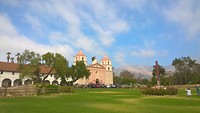Uitzicht op mission Santa Barbara