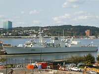 P1027736