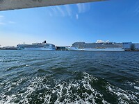 P1028241