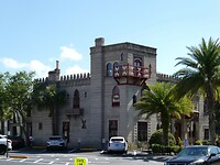 P1005112