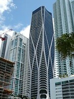 P1005421