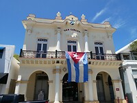 P1005872