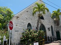 P1005916