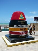 P1005929