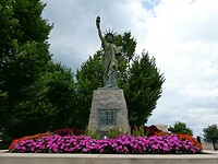 P1006823