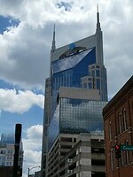 P1007945