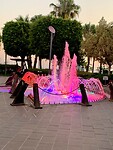 Park voor de rots met het kasteel in Alanya