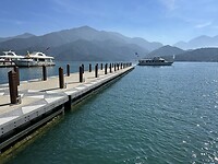 Sun and Moonlake