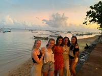 Avondje uit eten in Sanur
