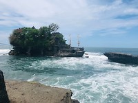In Tebanan bij de Tanah Lot