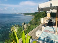 Het uitzicht van Cliffhouse Uluwatu