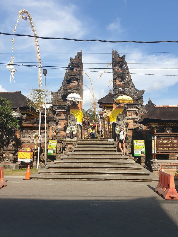 Tempel