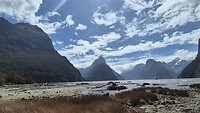 Milford Sound uitkijkpunt haven en fjorden