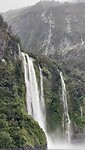 Grote waterval Milford Sound
