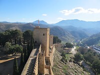 Een van de torens van Alcazaba in Antequera