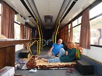 15 mei 3 - in de bus
