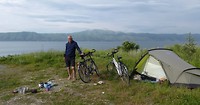 5 juni - onze kampeerplek aan het Sevan meer