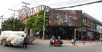 26 november - de laatste foto Cambodja, net voor de grens met Thailand