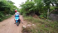 Scooteren op Koh Tao