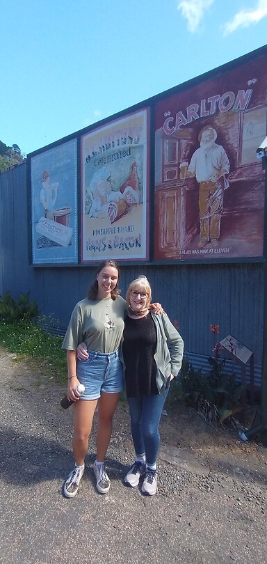 Met Lori's moeder