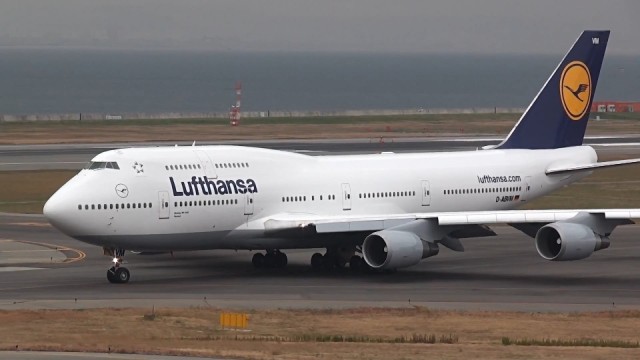 Boeing 747