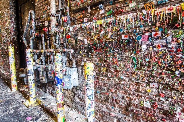 30-08-2015 Seattle Chewing Gum Wall