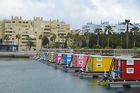 Piepkleine huur woonbootjes in Gibraltar
