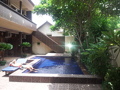 Relaxen bij Tulamben wreck divers resort.