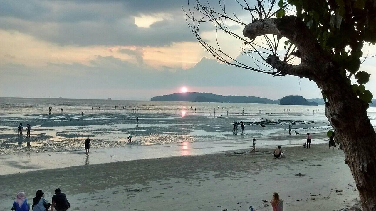 Hat Noppharat Thara | Foto | Johan en Henny Wels’s reisblog