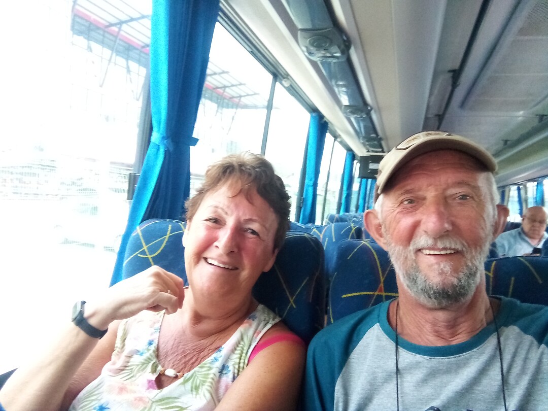 Bus naar Uvita