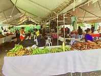 En uiteraard bananen en cassave