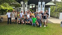 De voltallige groep