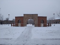 Campus in de sneeuw