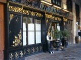 Authentieke winkel aan Plaza Nueva