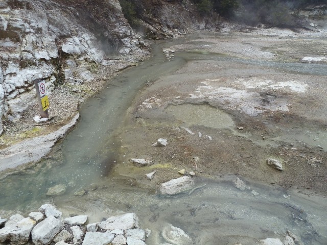 P1030897