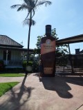 Rum fabriek in Urangan